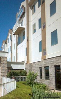 Chisholm Suite Hotel Duncan Kültér fotó
